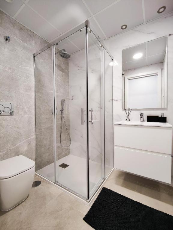 Sunset Cliffs Luxury 100m From The Beach Benidorm