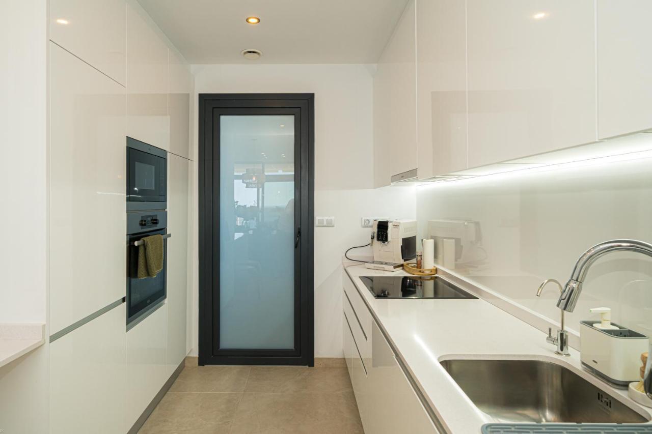 Apartment Sunset Cliffs Luxury 100m From The Beach